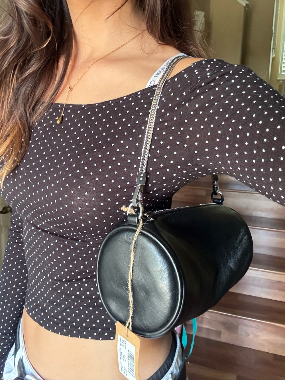 Brandy Melville Barrel Shoulder Bag with Silver Chain Strap NWT
